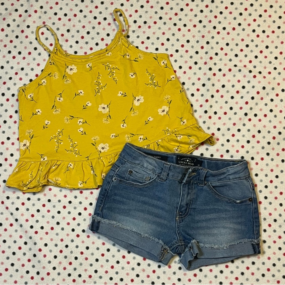Sz 8 Yellow Floral TankTop & Jean shorts old navy/ Lucy Brand